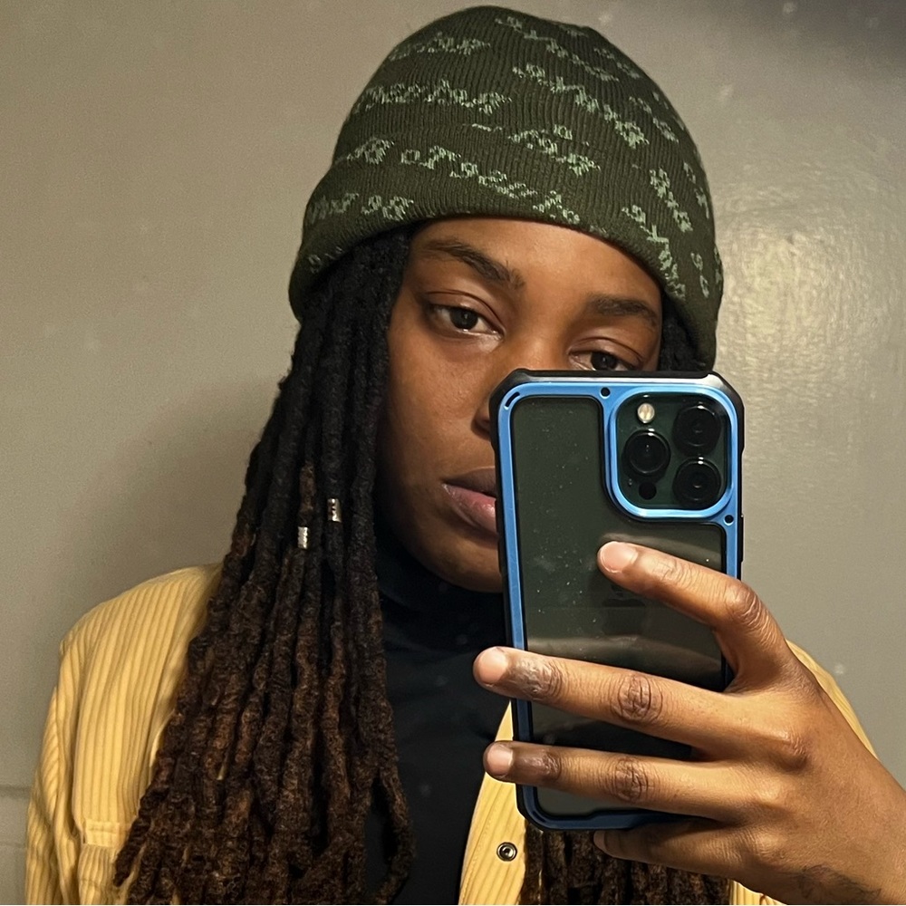 Meet your Posher, Dayona